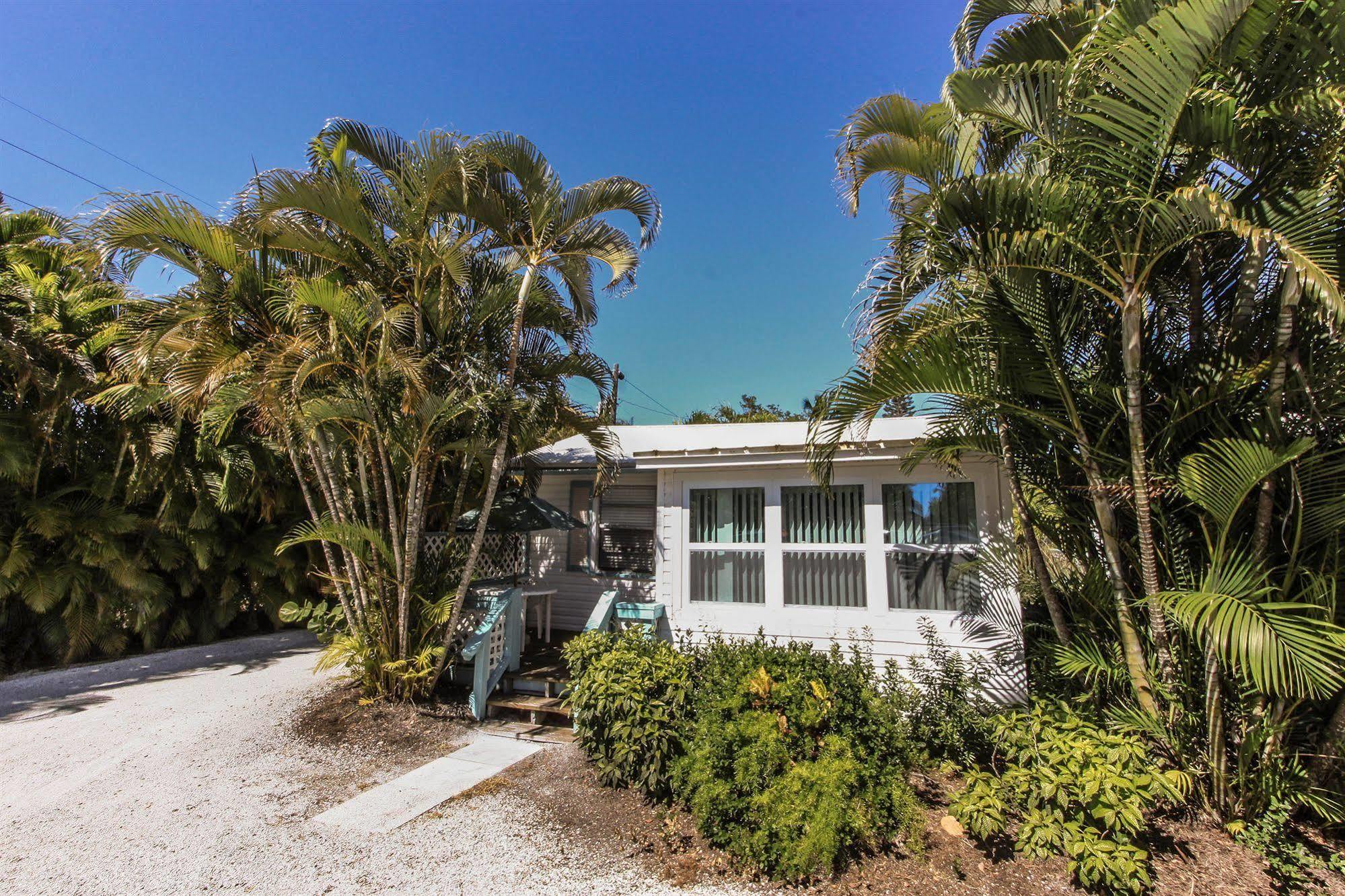 Gulf Breeze Cottages Sanibel Esterno foto