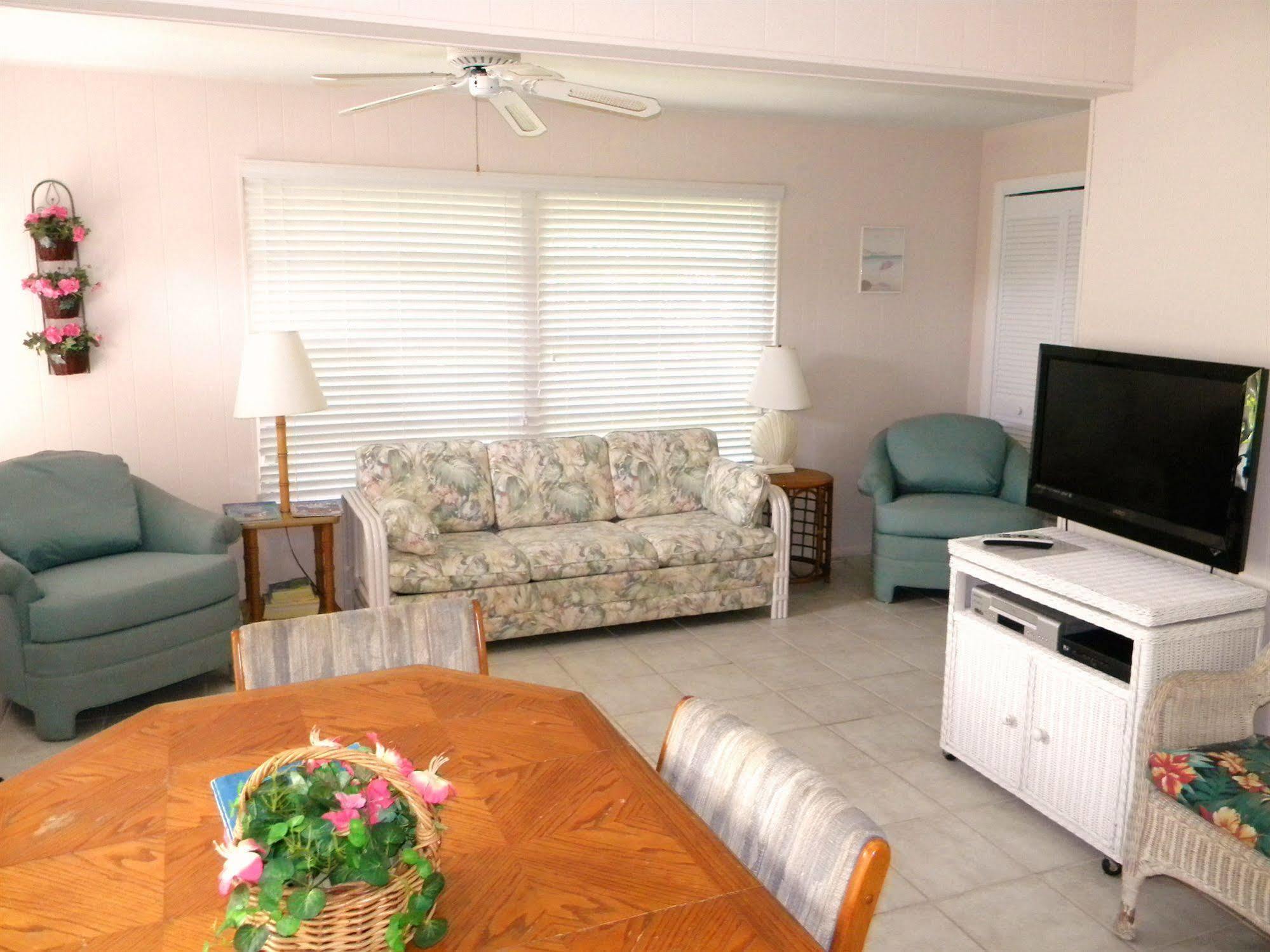 Gulf Breeze Cottages Sanibel Esterno foto