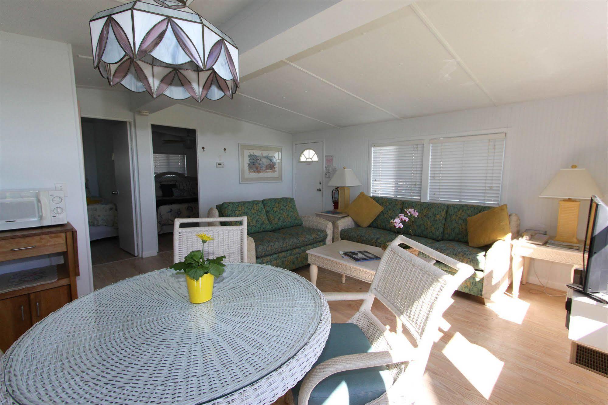 Gulf Breeze Cottages Sanibel Esterno foto