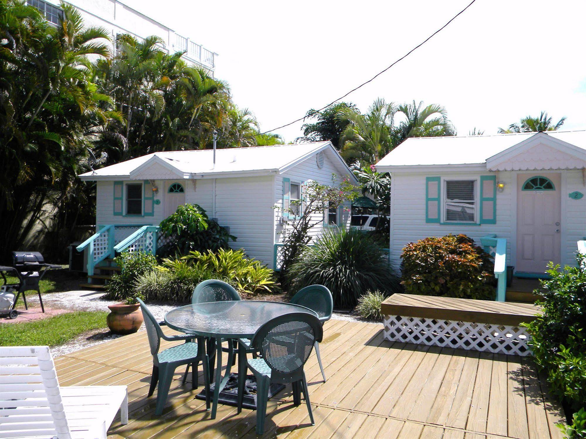 Gulf Breeze Cottages Sanibel Esterno foto